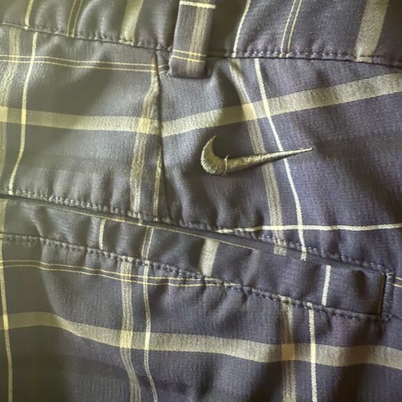 Nike Golf Dri-Fit 11" Plaid Shorts, Blue, Men's Size 34 - Picture 3 of 4